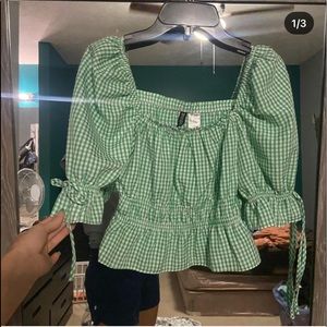 blouse crop top
